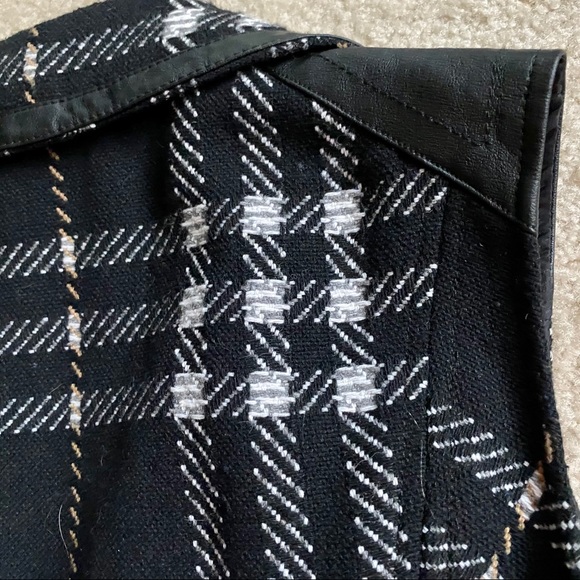 CAbi Grid Tweed Plaid Wool Blend Moto Vest S - Picture 7 of 15